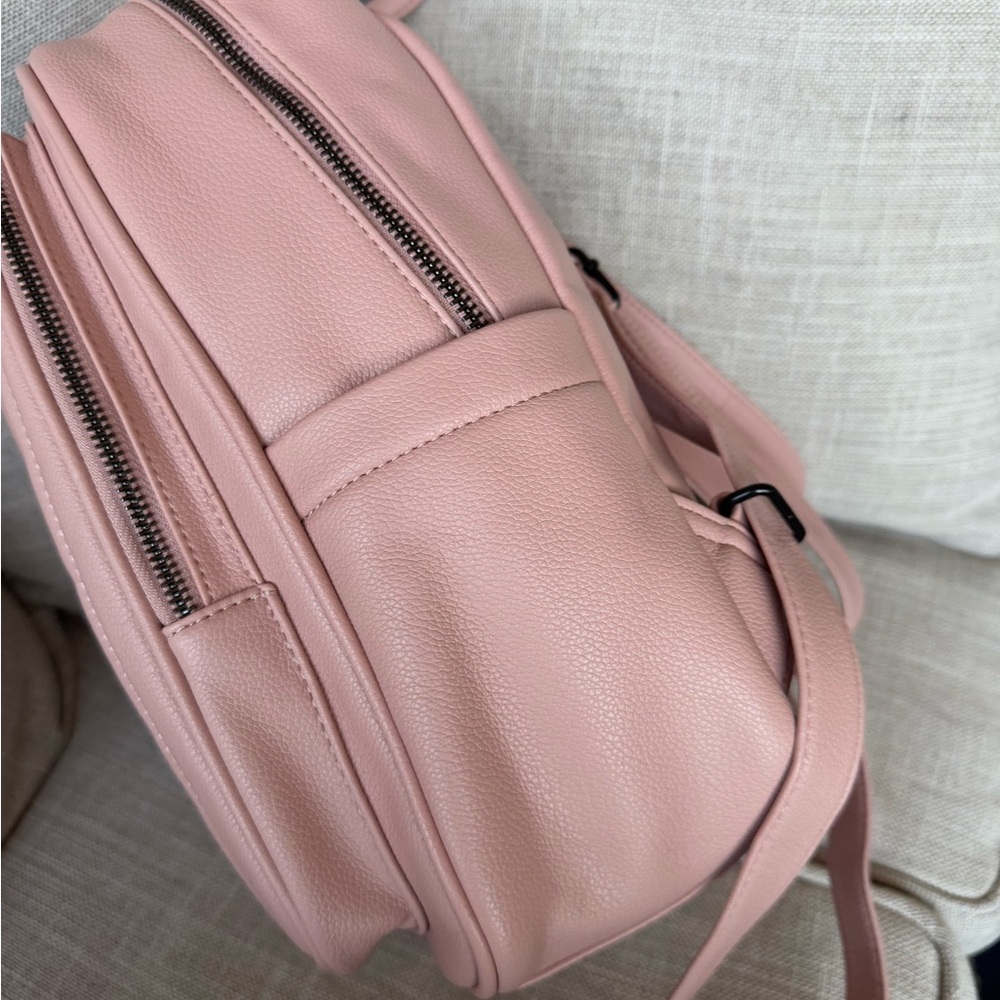 Women’s Backpack blush pink NWT - Picture 6 of 15